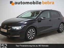 Deep black Gebraucht 2023 VW Golf Active Limousine | 23.990 € (Fairer Preis)