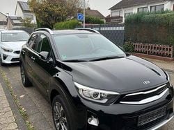 Schwarz Gebraucht 2020 Kia Stonic DREAM-TEAM Edition SUV | 14.400 € (Fairer Preis)