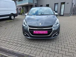 Grau Gebraucht 2016 Peugeot 208 Allure Kleinwagen | 8.290 € (Fairer Preis)