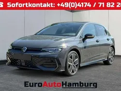 Delfingrau metallic/grau Neu 2025 VW Golf VIII R-line Limousine | 35.580 € (Fairer Preis)
