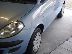 Blau Gebraucht 2007 Lancia Ypsilon Kleinwagen | 1.750 € (Fairer Preis)