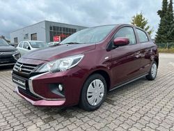 Rot Neu 2024 Mitsubishi Space Star Select Limousine | 13.790 €