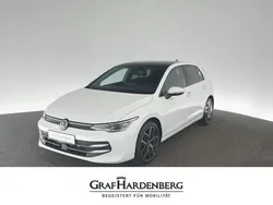 Weiß Gebraucht 2024 VW Golf VIII Edition Kleinwagen | 29.910 € (Guter Preis)