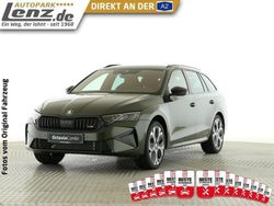 Andere farbe Gebraucht 2022 Skoda Octavia RS Kombi | 47.920 €