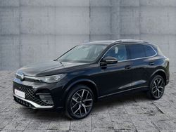 Schwarz Gebraucht 2024 VW Tiguan IQ Drive SUV | 51.870 €
