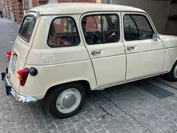 Renault R4