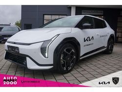 Weiss Neu 2025 Kia EV4 4 Kleinwagen | 51.980 € (Teuer)
