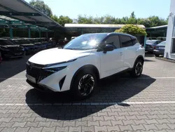 White/black Neu 2025 Nissan Qashqai Comfort SUV | 32.490 € (Fairer Preis)