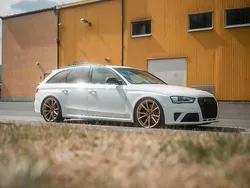 Weiß Gebraucht 2014 Audi RS4 Kombi | 37.999 € (Fairer Preis)