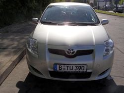 Silber metallic Gebraucht 2008 Toyota Auris Team Limousine | 9.500 €