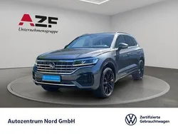 Grau Gebraucht 2023 VW Touareg R-line SUV | 65.890 € (Guter Preis)