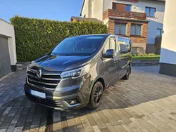 Grau Gebraucht 2023 Renault Trafic Van | 42.900 € (Teuer)