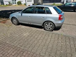 Silber Gebraucht 2001 Audi A3 Kleinwagen | 700 € (Fairer Preis)