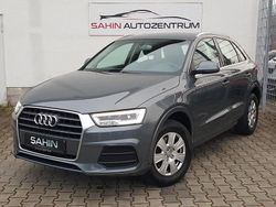 Grau Gebraucht 2015 Audi Q3 Comfort SUV | 13.500 € (Etwas zu teuer)