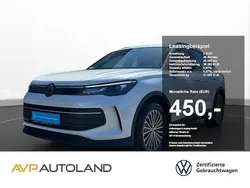 Oryxweiss perlmutteffekt Gebraucht 2024 VW Tiguan Life SUV | 38.230 € (Etwas zu teuer)