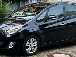 Schwarz Gebraucht 2011 Hyundai ix20 Comfort Kleinwagen | 5.400 € (Etwas zu teuer)