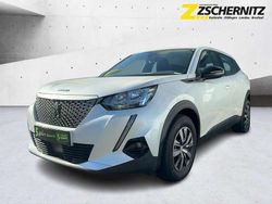 Lack weiss perlglänzend/typ au Gebraucht 2022 Peugeot e-2008 Active SUV | 16.960 € (Superpreis)