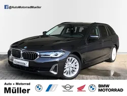 Grau Gebraucht 2021 BMW 530 Luxury Line Kombi | 45.207 €