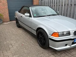 Silber Gebraucht 1998 BMW 318 Cabriolet Cabrio | 4.000 € (Guter Preis)