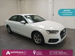 Weiß Gebraucht 2023 Audi A4 Basis Limousine | 28.770 € (Guter Preis)