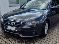 Grau Gebraucht 2012 Audi A4 Ambiente Kombi | 6.000 € (Superpreis)