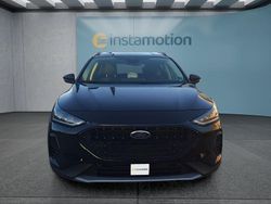Schwarz Gebraucht 2024 Ford Focus Kombi | 26.199 € (Fairer Preis)