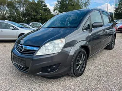 Grau Gebraucht 2009 Opel Zafira Edition Van / Kleinbus | 3.500 € (Fairer Preis)