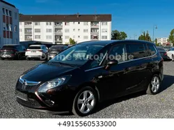 Braun Gebraucht 2013 Opel Zafira Tourer Innovation Van / Kleinbus | 7.300 € (Teuer)