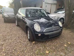 Midnight black metallic Gebraucht 2009 Mini ONE Kleinwagen | 2.799 € (Fairer Preis)