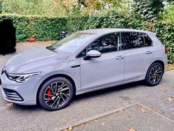 Grau Gebraucht 2024 VW Golf VIII Move Limousine | 27.999 € (Fairer Preis)