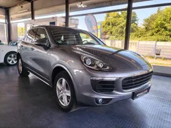 Meteorgraumetallic Gebraucht 2016 Porsche Cayenne SUV | 36.990 € (Fairer Preis)