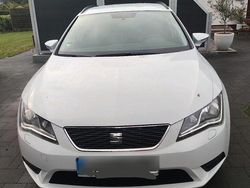 Weiß Gebraucht 2015 Seat Leon ST Kombi | 7.290 € (Fairer Preis)