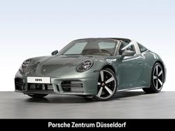 Gruen Neu 2025 Porsche 992 Coupé | 224.487 € (Teuer)