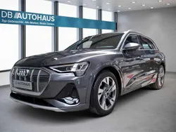 Grau Gebraucht 2020 Audi e-tron S-Line SUV | 31.980 € (Superpreis)