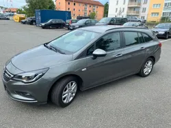 Grau Gebraucht 2018 Opel Astra Edition Kombi | 6.400 € (Fairer Preis)