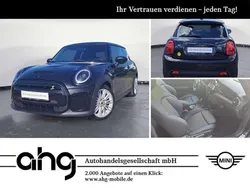 Schwarz Gebraucht 2022 Mini Cooper SE Classic Kleinwagen | 18.660 € (Fairer Preis)