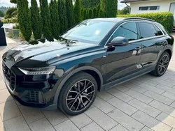 Schwarz Gebraucht 2023 Audi Q8 Ambiente SUV | 69.700 €