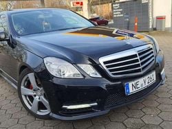 Schwarz Gebraucht 2013 Mercedes E250 Avantgarde Limousine | 8.500 € (Guter Preis)