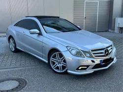 Silber Gebraucht 2010 Mercedes E350 AMG Coupé | 6.900 €