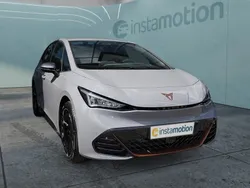 Grau Gebraucht 2024 Cupra Born Kleinwagen | 36.600 € (Fairer Preis)