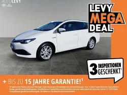 Weiß Gebraucht 2016 Toyota Auris Hybrid Kombi | 15.390 € (Fairer Preis)
