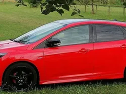 Rot Gebraucht 2017 Ford Focus ST-Line Limousine | 8.800 € (Guter Preis)
