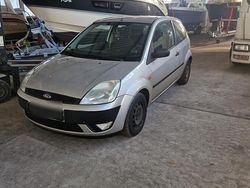 Silber Gebraucht 2003 Ford Fiesta Kleinwagen | 1.800 € (Etwas zu teuer)
