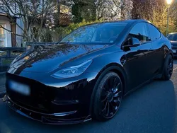 Schwarz Gebraucht 2024 Tesla Model Y Long Range SUV | 42.500 € (Fairer Preis)