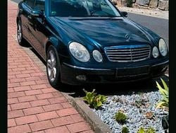 Schwarz Gebraucht 2003 Mercedes E270 Elegance Limousine | 2.800 € (Guter Preis)