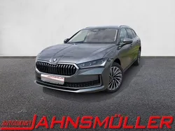 Grau Neu 2025 Skoda Superb LAURIN & KLEMENT Kombi | 53.690 € (Fairer Preis)