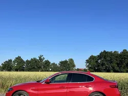 Rot Gebraucht 2020 Alfa Romeo Giulia Veloce Limousine | 29.950 € (Teuer)