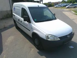 Casabl/arctic/eisweiss/kaolin Gebraucht 2011 Opel Combo Van / Kleinbus | 2.900 € (Fairer Preis)