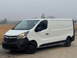 Weiß Gebraucht 2018 Opel Vivaro Van / Kleinbus | 7.999 € (Superpreis)