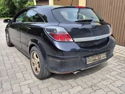 Blau Gebraucht 2006 Opel Astra GTC Limousine | 900 € (Superpreis)